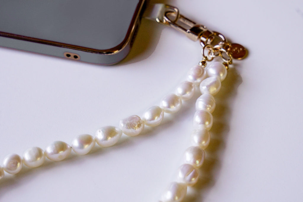 Real Pearl Perfection: The Poshest Phone Strap
