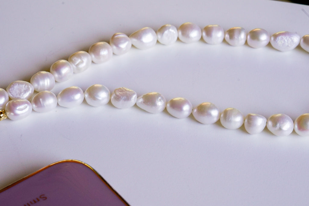 Real Pearl Perfection: The Poshest Phone Strap